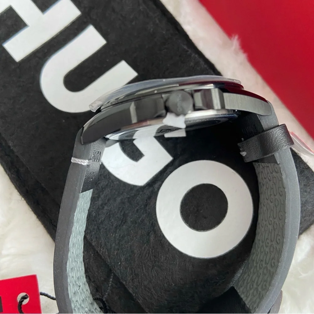 NIB HUGO BOSS 1530227 ADVENTURE BLACK DIAL QUARTZ MEN'S WATCH
